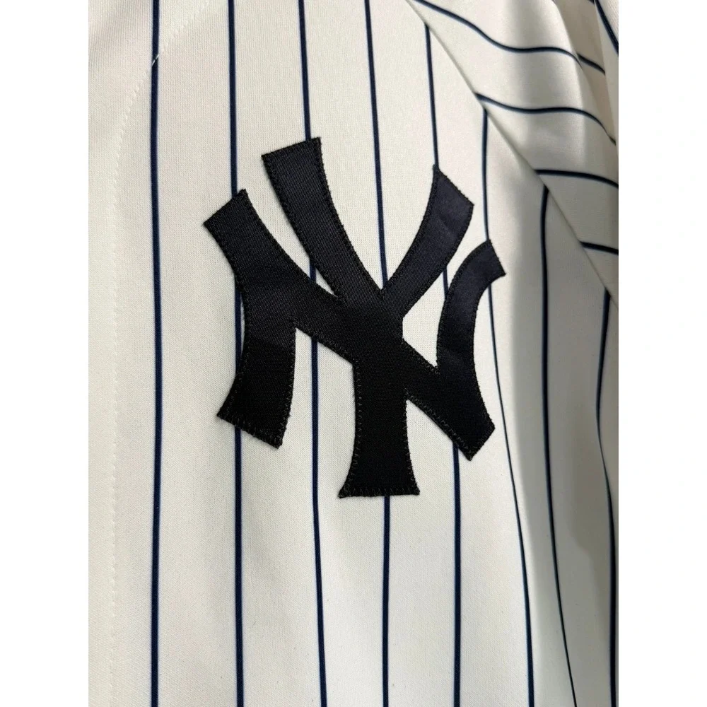 Vintage Majestic New York Yankees MLB Pinstripe Baseball Jersey Mens NY ( USA) - Picture 3 of 11